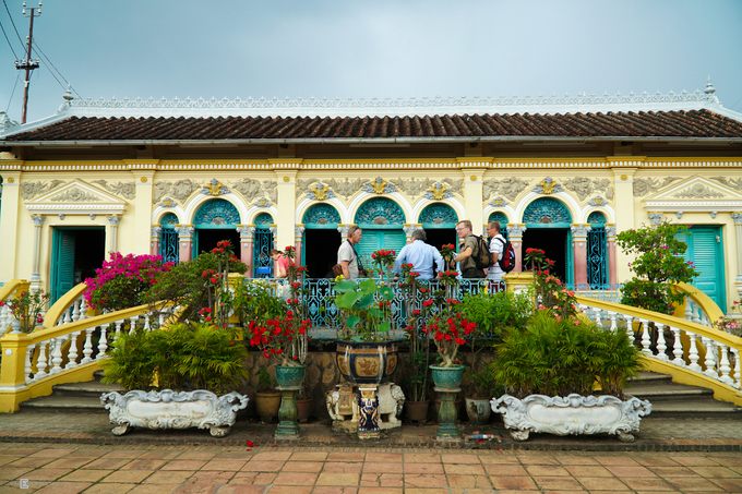 nhà cổ